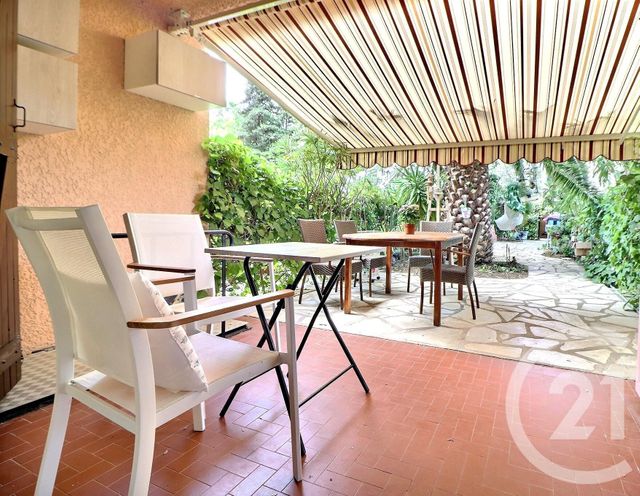 Appartement F1 à vendre - 1 pièce - 17,47 m2 - Frejus - 83 - PROVENCE-ALPES-COTE-D-AZUR