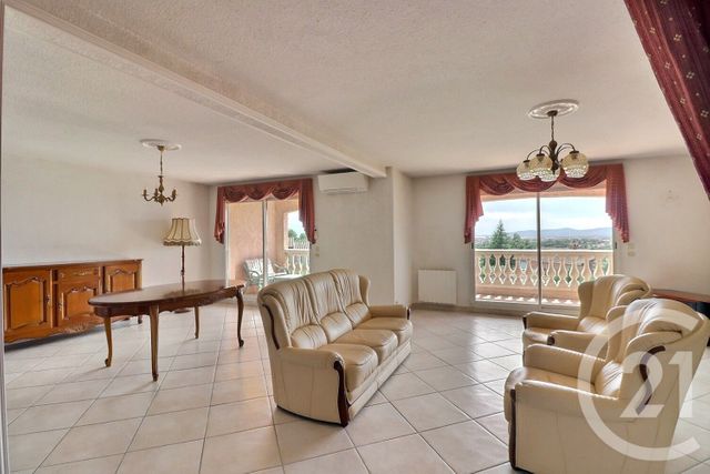 Appartement F4 &agrave; vendre - 4 pi&egrave;ces - 124 m2 - Frejus - 83 - PROVENCE-ALPES-COTE-D-AZUR