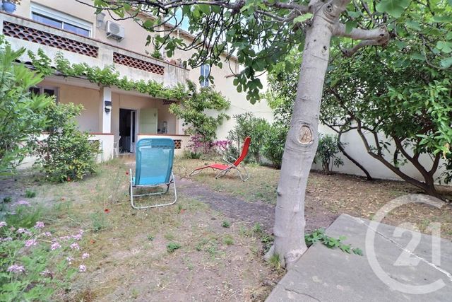 Appartement T3 à vendre - 3 pièces - 55,40 m2 - Frejus - 83 - PROVENCE-ALPES-COTE-D-AZUR