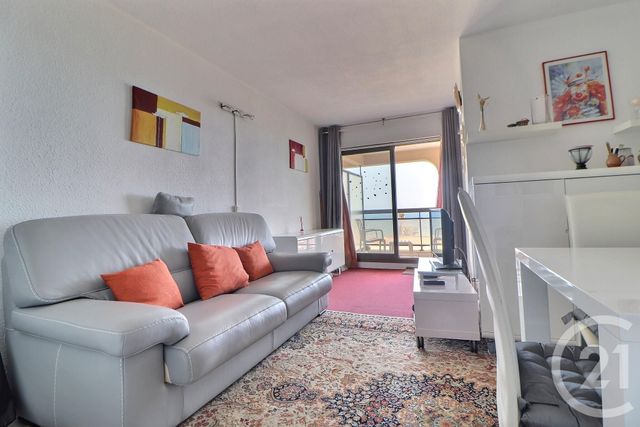Appartement Studio Cabine à vendre - 1 pièce - 27 m2 - Frejus - 83 - PROVENCE-ALPES-COTE-D-AZUR
