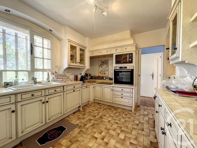 Maison à vendre - 6 pièces - 155 m2 - Frejus - 83 - PROVENCE-ALPES-COTE-D-AZUR