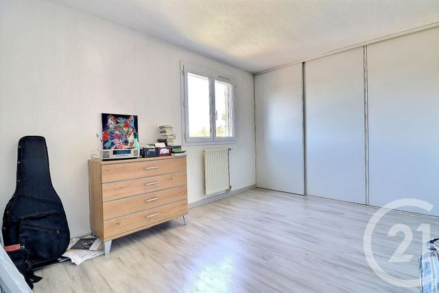 Maison à vendre - 4 pièces - 80 m2 - St Raphael - 83 - PROVENCE-ALPES-COTE-D-AZUR