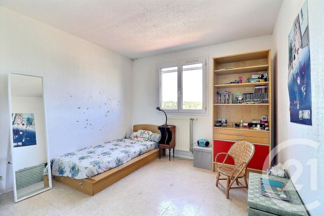 Maison à vendre - 4 pièces - 80 m2 - St Raphael - 83 - PROVENCE-ALPES-COTE-D-AZUR