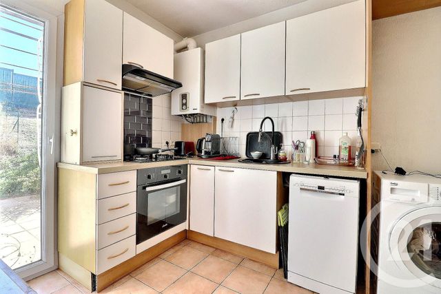 Maison à vendre - 4 pièces - 80 m2 - St Raphael - 83 - PROVENCE-ALPES-COTE-D-AZUR