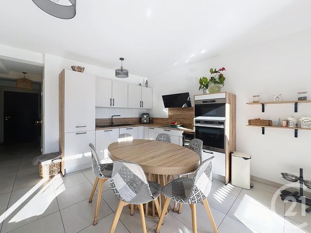 Maison &agrave; vendre - 4 pi&egrave;ces - 80,55 m2 - Frejus - 83 - PROVENCE-ALPES-COTE-D-AZUR