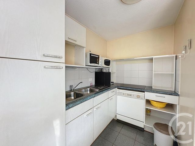 Appartement T2 à vendre - 2 pièces - 39,21 m2 - Frejus - 83 - PROVENCE-ALPES-COTE-D-AZUR
