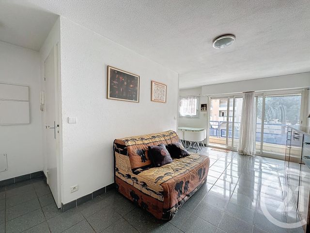 Appartement T2 à vendre - 2 pièces - 39,21 m2 - Frejus - 83 - PROVENCE-ALPES-COTE-D-AZUR