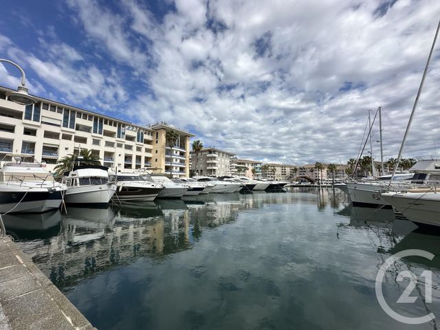 Appartement T2 à vendre - 2 pièces - 39,21 m2 - Frejus - 83 - PROVENCE-ALPES-COTE-D-AZUR