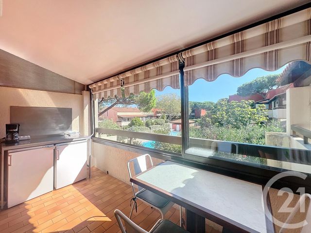 Appartement T3 à vendre - 3 pièces - 44 m2 - Frejus - 83 - PROVENCE-ALPES-COTE-D-AZUR