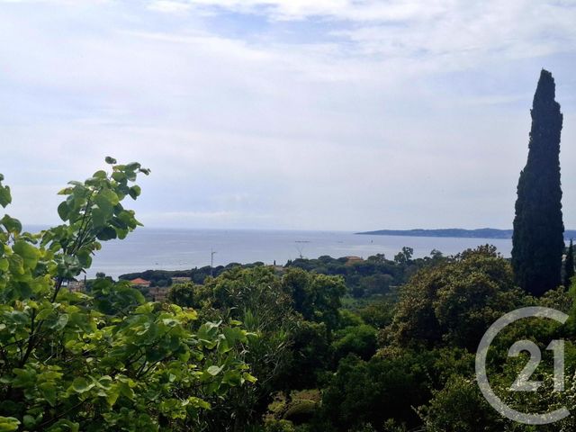 Terrain &agrave; vendre - 1642 m2 - Roquebrune Sur Argens - 83 - PROVENCE-ALPES-COTE-D-AZUR