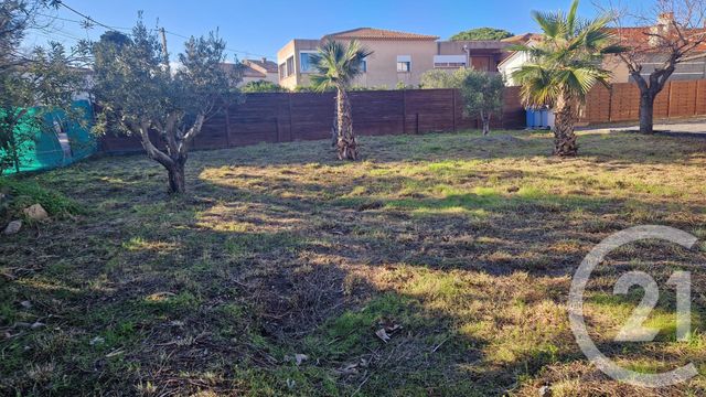 terrain - FREJUS - 83