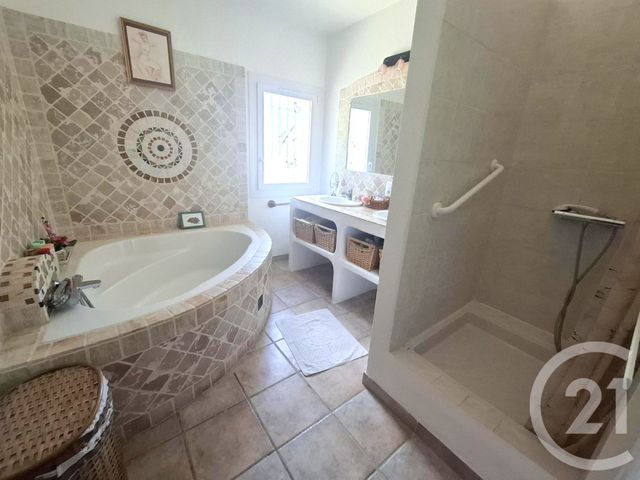 Maison à vendre - 5 pièces - 105 m2 - Figanieres - 83 - PROVENCE-ALPES-COTE-D-AZUR