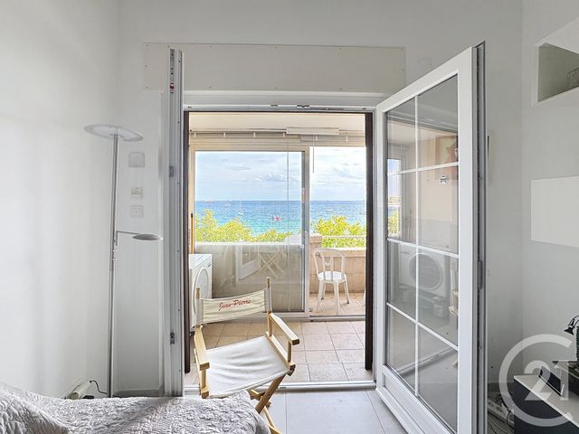 Appartement T2 à vendre - 2 pièces - 45 m2 - Frejus - 83 - PROVENCE-ALPES-COTE-D-AZUR