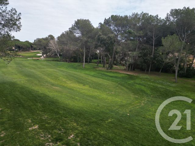 Maison à vendre - 7 pièces - 200 m2 - St Raphael - 83 - PROVENCE-ALPES-COTE-D-AZUR