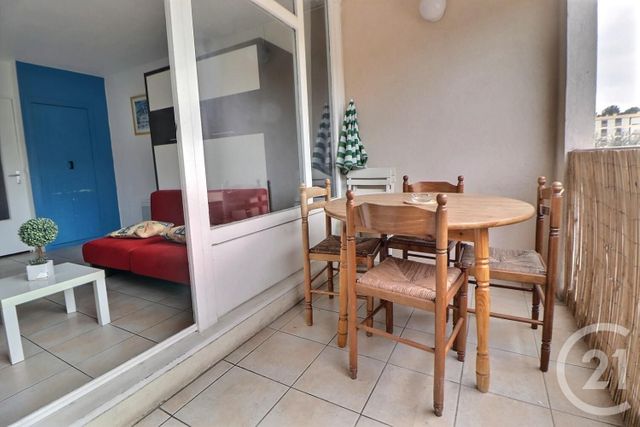 Appartement Studio à vendre - 1 pièce - 21,52 m2 - Frejus - 83 - PROVENCE-ALPES-COTE-D-AZUR