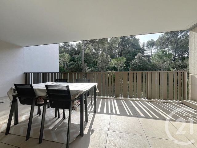 Appartement T3 &agrave; vendre - 3 pi&egrave;ces - 71,48 m2 - St Raphael - 83 - PROVENCE-ALPES-COTE-D-AZUR