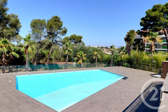 Appartement T3 &agrave; vendre - 3 pi&egrave;ces - 71,48 m2 - St Raphael - 83 - PROVENCE-ALPES-COTE-D-AZUR