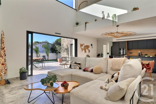 Maison &agrave; vendre - 5 pi&egrave;ces - 145 m2 - Frejus - 83 - PROVENCE-ALPES-COTE-D-AZUR