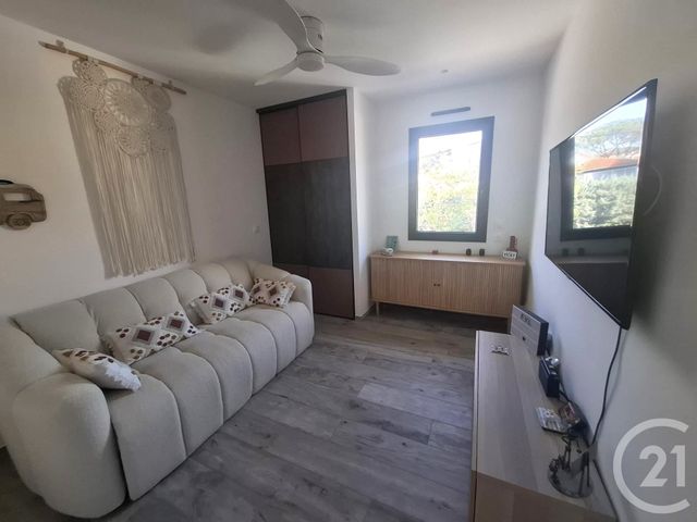 Maison à vendre - 5 pièces - 145 m2 - Frejus - 83 - PROVENCE-ALPES-COTE-D-AZUR