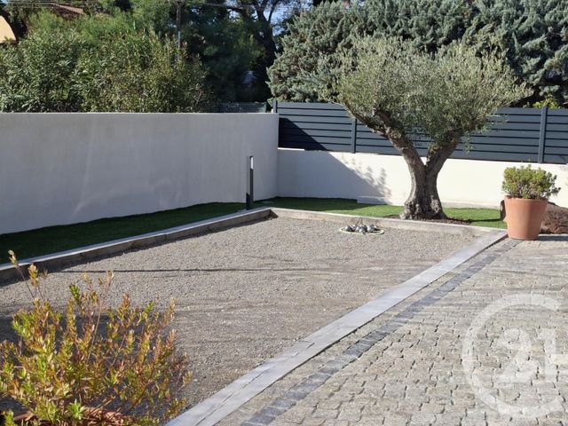 Maison à vendre - 5 pièces - 145 m2 - Frejus - 83 - PROVENCE-ALPES-COTE-D-AZUR