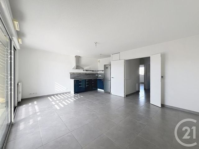 Appartement F3 &agrave; vendre - 3 pi&egrave;ces - 63,23 m2 - Frejus - 83 - PROVENCE-ALPES-COTE-D-AZUR