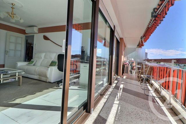 Appartement T3 à vendre - 3 pièces - 68,14 m2 - Frejus - 83 - PROVENCE-ALPES-COTE-D-AZUR