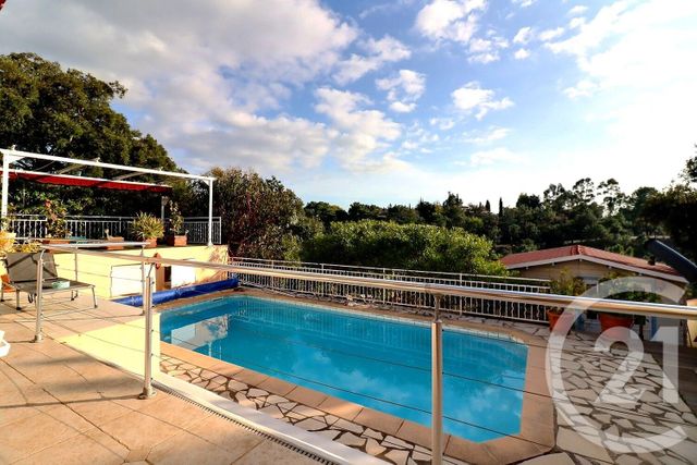 Maison &agrave; vendre - 5 pi&egrave;ces - 125 m2 - Frejus - 83 - PROVENCE-ALPES-COTE-D-AZUR