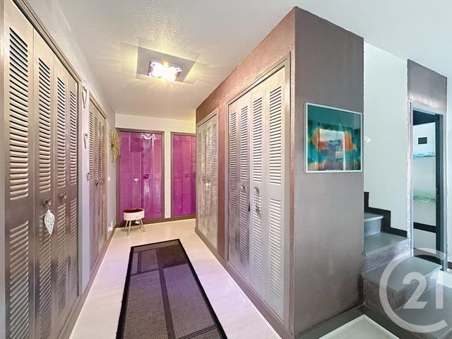 Appartement T6 à vendre - 6 pièces - 150 m2 - Frejus - 83 - PROVENCE-ALPES-COTE-D-AZUR