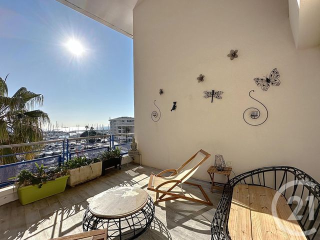 Appartement T6 à vendre - 6 pièces - 150 m2 - Frejus - 83 - PROVENCE-ALPES-COTE-D-AZUR