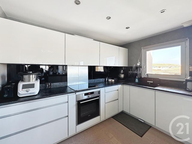 Appartement T6 à vendre - 6 pièces - 150 m2 - Frejus - 83 - PROVENCE-ALPES-COTE-D-AZUR