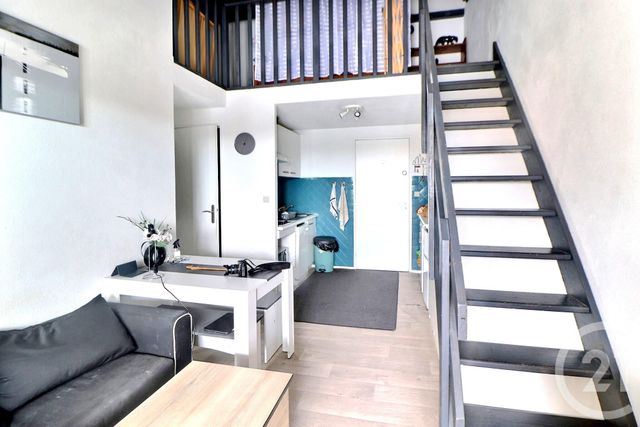 Appartement T2 à vendre - 2 pièces - 36,09 m2 - Frejus - 83 - PROVENCE-ALPES-COTE-D-AZUR