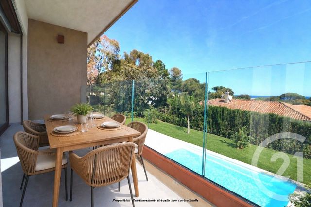 Maison &agrave; vendre - 7 pi&egrave;ces - 182 m2 - Roquebrune Sur Argens - 83 - PROVENCE-ALPES-COTE-D-AZUR