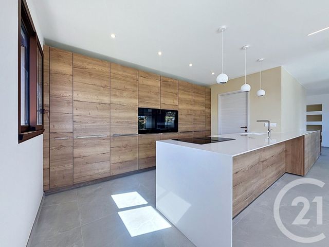 Maison &agrave; vendre - 7 pi&egrave;ces - 182 m2 - Roquebrune Sur Argens - 83 - PROVENCE-ALPES-COTE-D-AZUR