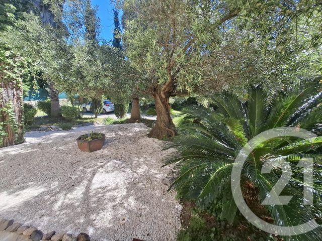 Maison à vendre - 6 pièces - 195 m2 - Frejus - 83 - PROVENCE-ALPES-COTE-D-AZUR