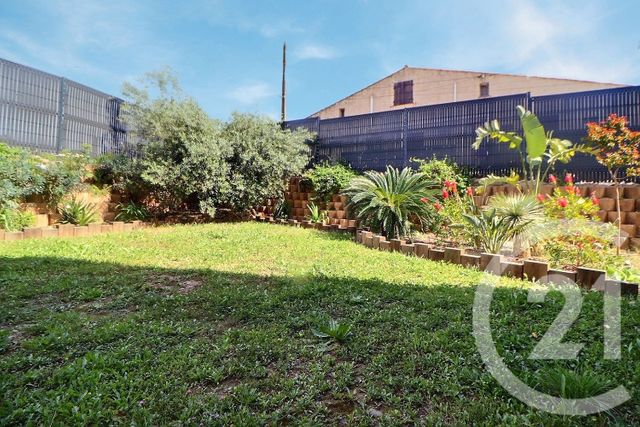 Appartement T3 à vendre - 3 pièces - 55,04 m2 - Frejus - 83 - PROVENCE-ALPES-COTE-D-AZUR