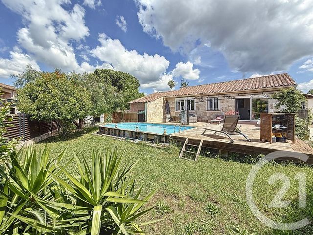 Maison à vendre - 6 pièces - 158 m2 - Puget Sur Argens - 83 - PROVENCE-ALPES-COTE-D-AZUR