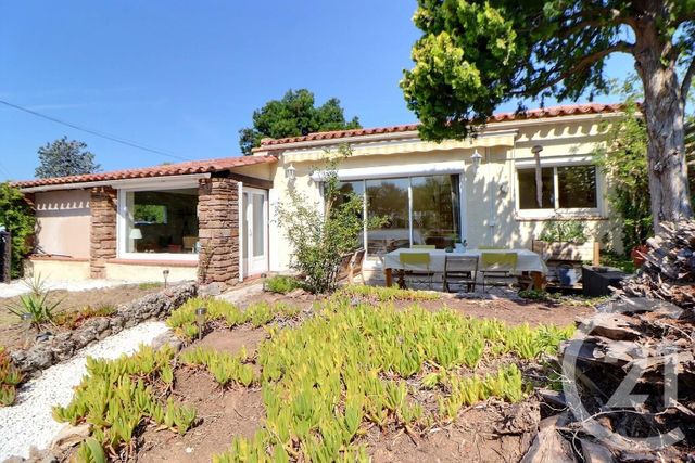 Maison à vendre - 2 pièces - 57,65 m2 - Frejus - 83 - PROVENCE-ALPES-COTE-D-AZUR