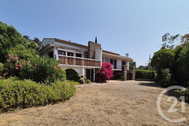 Maison à vendre ROQUEBRUNE SUR ARGENS
