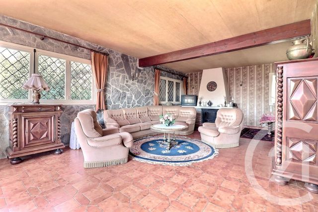 Maison &agrave; vendre - 7 pi&egrave;ces - 199,28 m2 - Roquebrune Sur Argens - 83 - PROVENCE-ALPES-COTE-D-AZUR