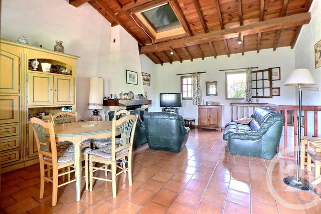 Maison à vendre - 5 pièces - 106,08 m2 - Frejus - 83 - PROVENCE-ALPES-COTE-D-AZUR