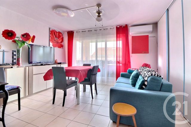 Appartement T2 à vendre - 2 pièces - 43,20 m2 - Frejus - 83 - PROVENCE-ALPES-COTE-D-AZUR