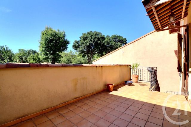 Appartement T4 à vendre - 4 pièces - 91,26 m2 - Frejus - 83 - PROVENCE-ALPES-COTE-D-AZUR