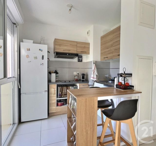 Appartement T2 &agrave; vendre - 2 pi&egrave;ces - 42,25 m2 - Frejus - 83 - PROVENCE-ALPES-COTE-D-AZUR