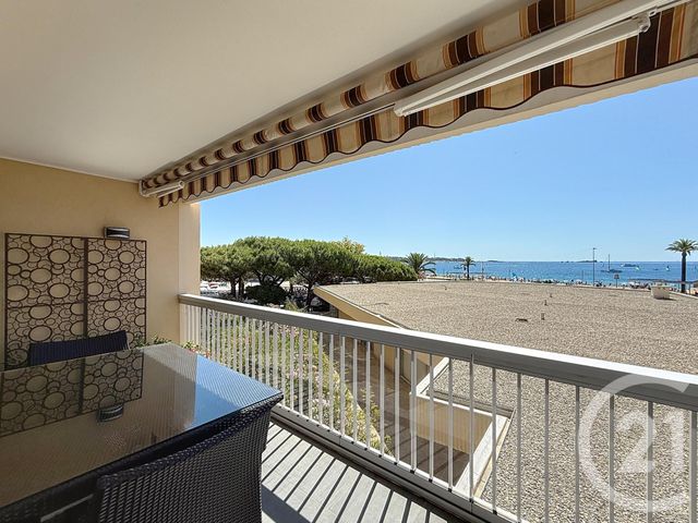 Appartement T4 à vendre - 4 pièces - 89,69 m2 - Frejus - 83 - PROVENCE-ALPES-COTE-D-AZUR