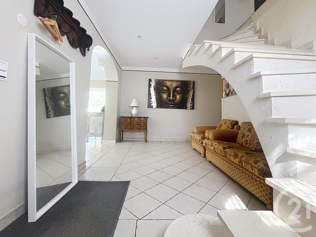 Maison &agrave; vendre - 8 pi&egrave;ces - 264,15 m2 - Roquebrune Sur Argens - 83 - PROVENCE-ALPES-COTE-D-AZUR