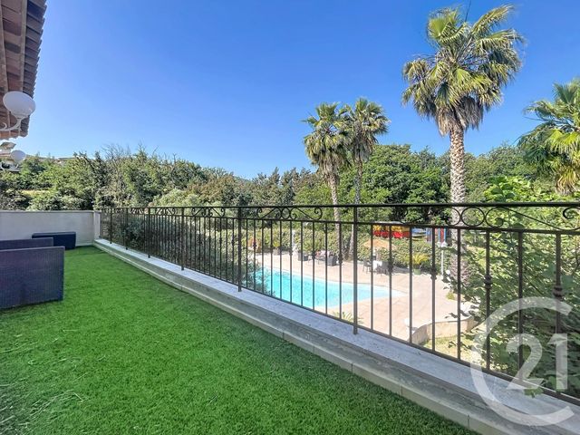 Maison &agrave; vendre - 8 pi&egrave;ces - 264,15 m2 - Roquebrune Sur Argens - 83 - PROVENCE-ALPES-COTE-D-AZUR