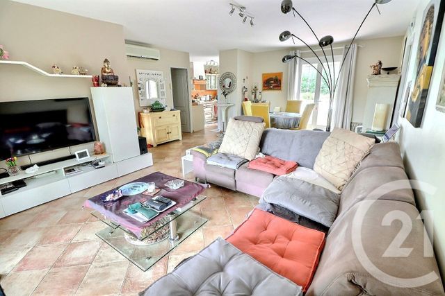 Maison à vendre - 4 pièces - 90 m2 - Frejus - 83 - PROVENCE-ALPES-COTE-D-AZUR