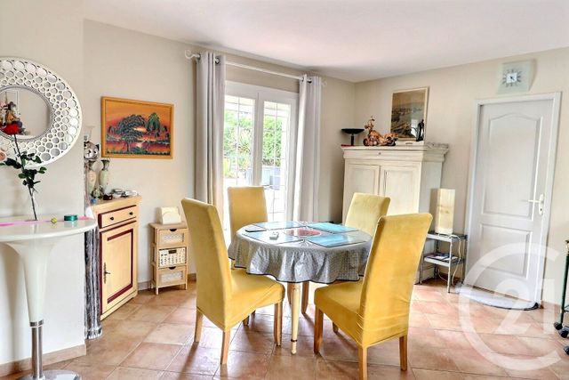 Maison à vendre - 4 pièces - 90 m2 - Frejus - 83 - PROVENCE-ALPES-COTE-D-AZUR