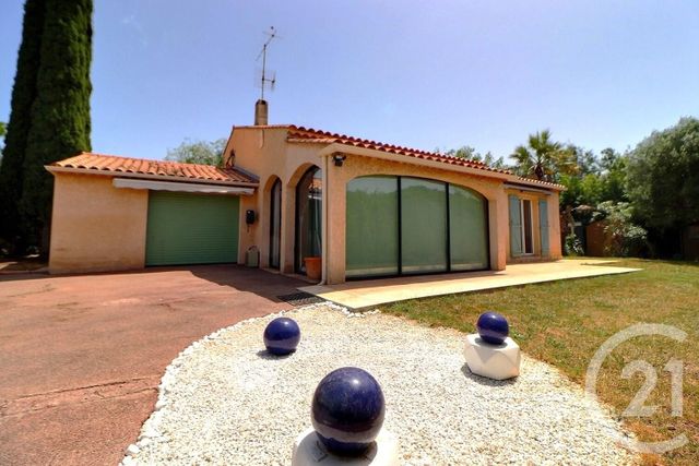 Afficher la photo en grand Maison à vendre - 5 pièces - 112 m2 - Frejus - 83 - PROVENCE-ALPES-COTE-D-AZUR