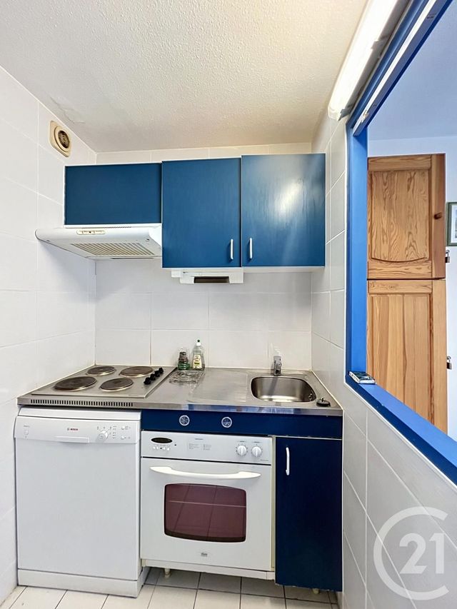 Appartement &agrave; vendre - 2 pi&egrave;ces - 25,96 m2 - Frejus - 83 - PROVENCE-ALPES-COTE-D-AZUR